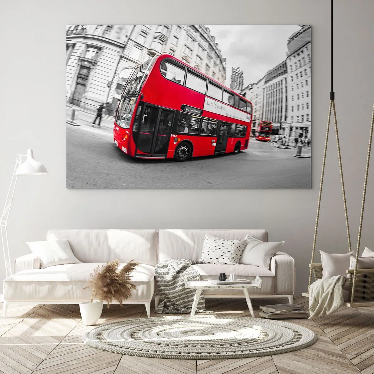 Impression sur verre - Image sur verre - Un bus rouge en mouvement sur fond de rues de Londres - 100x70cm - Londres traditionnellement - en bus - Décoration murale moderne pour le salon et la chambre ARTTOR