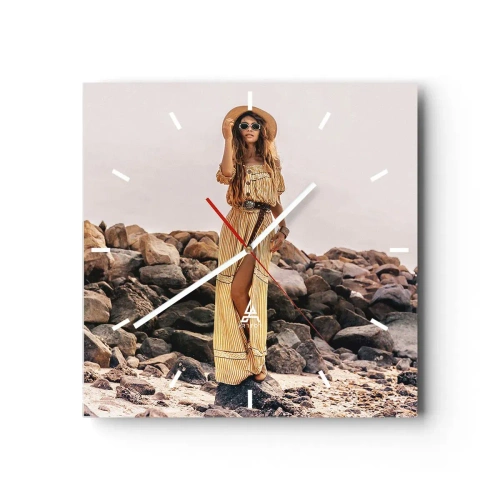 Horloge murale - Pendule murale - Une femme au style bohème sur fond de plage rocheuse - 30x30cm - La magie des pierres - Décoration murale moderne pour le salon et la chambre ARTTOR