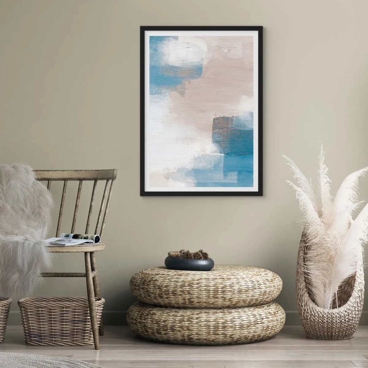 Affiche dans un cadre noir - Poster - Composition abstraite dans les tons de bleu et de beige - 50x70cm - Abstraction rose derrière un rideau de bleu - Décoration murale moderne pour le salon et la chambre ARTTOR