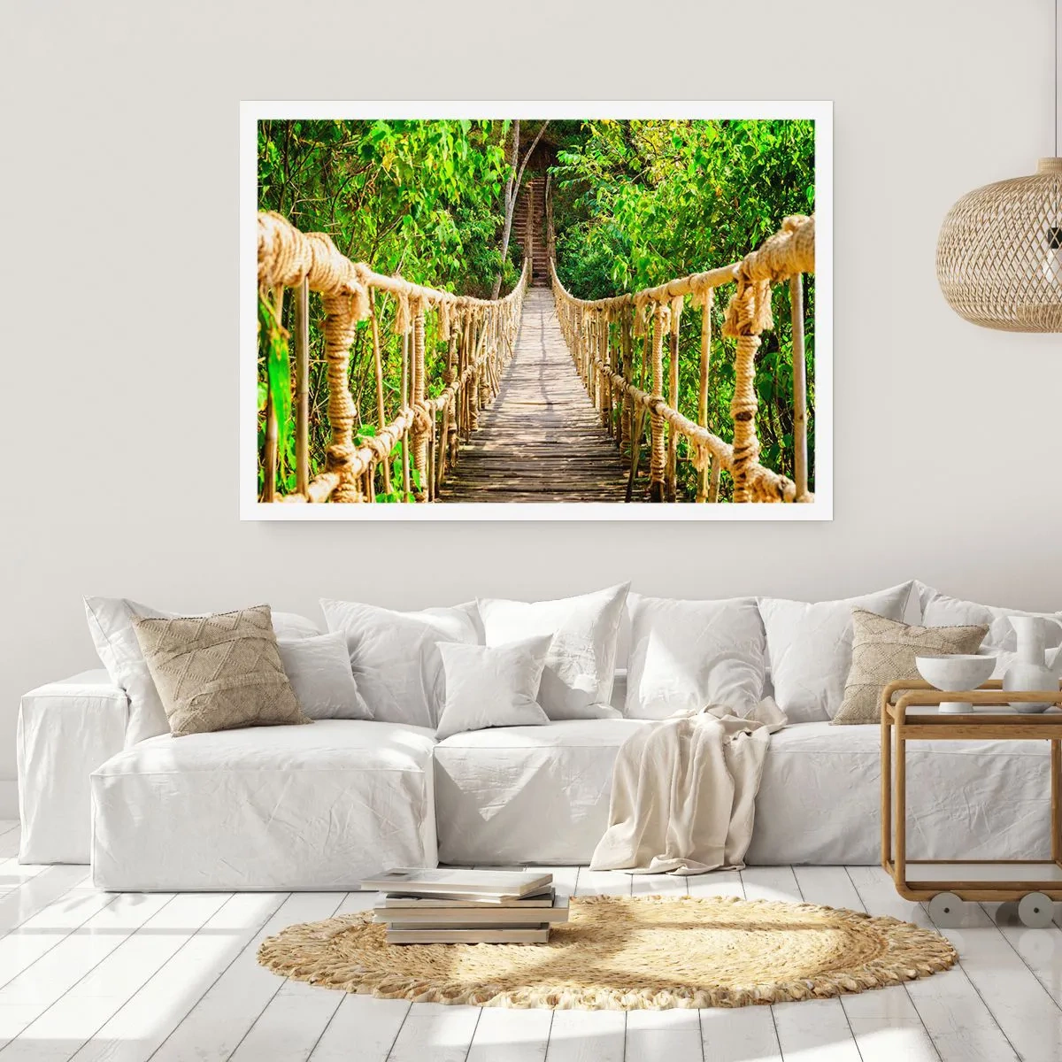 Affiche - Poster - Un pont suspendu dans une forêt tropicale pleine de verdure - 100x70cm - Suspendu dans la nature - Décoration murale moderne pour le salon et la chambre ARTTOR