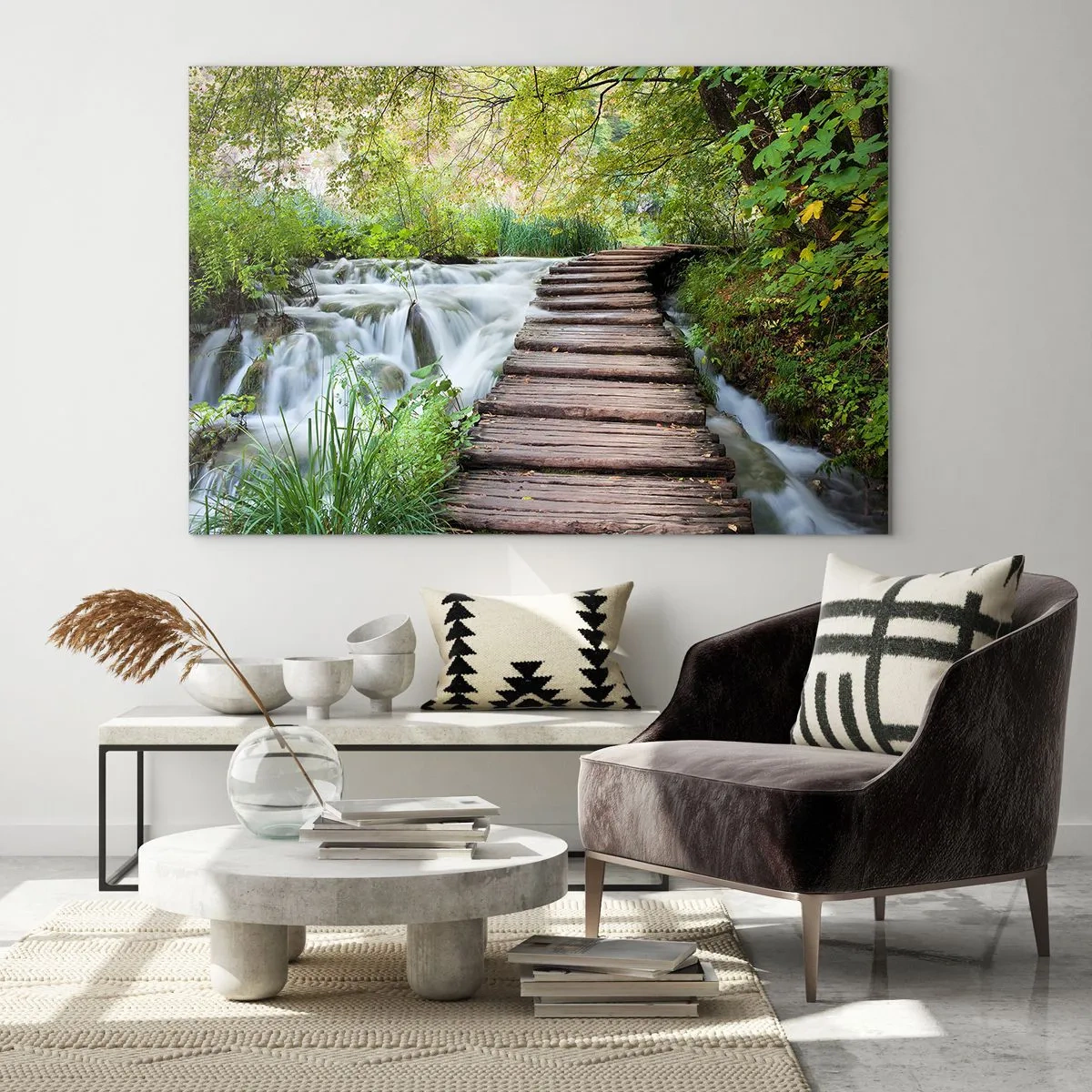 Impression sur verre - Image sur verre - Un pont dans la forêt au-dessus d'un ruisseau - 120x80cm - L'eau n'est pas si calme - Décoration murale moderne pour le salon et la chambre ARTTOR