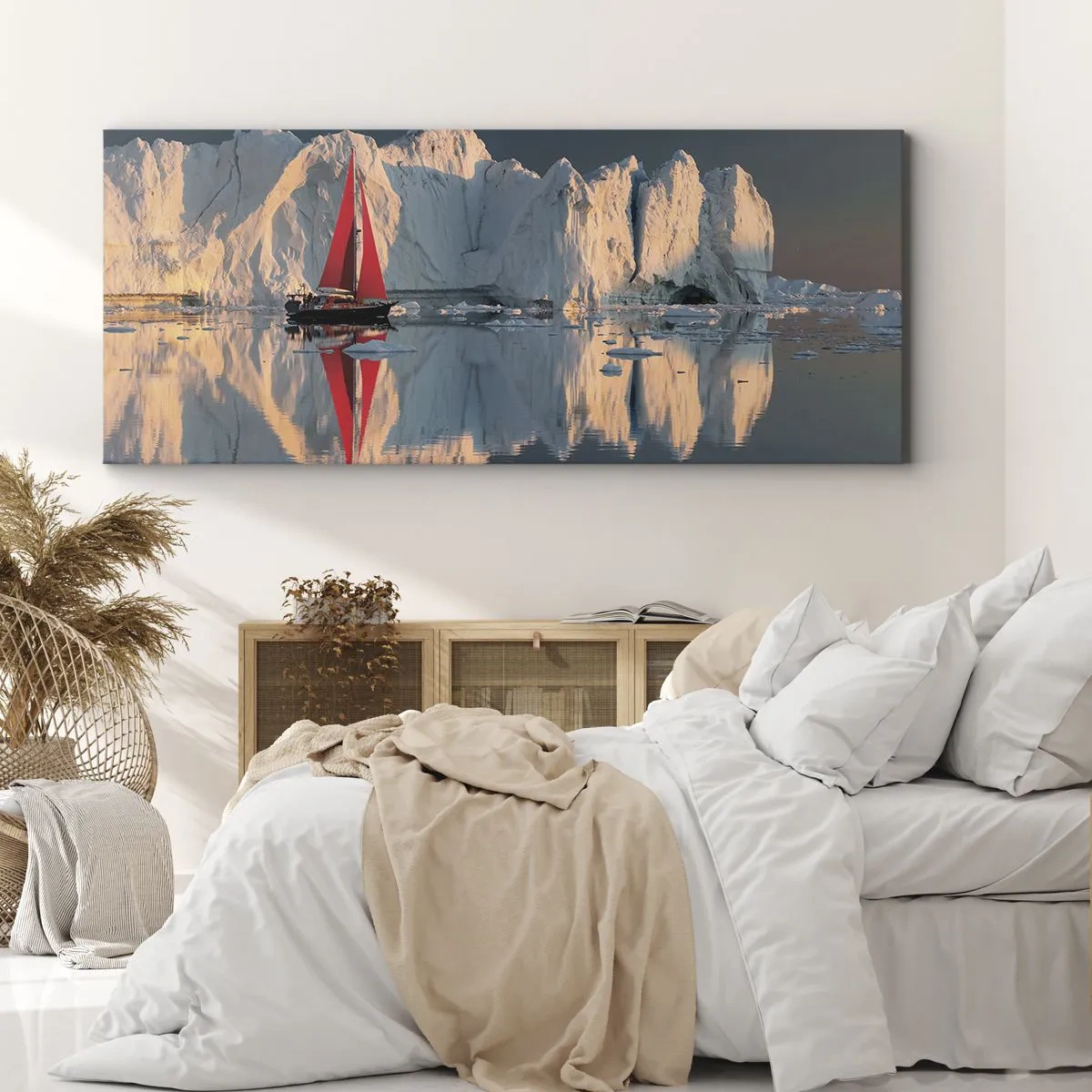 Impression sur toile - Image sur toile - Un voilier avec une voile rouge sur fond de glacier - 120x50cm - Aux limites du monde - Décoration murale moderne pour le salon et la chambre ARTTOR