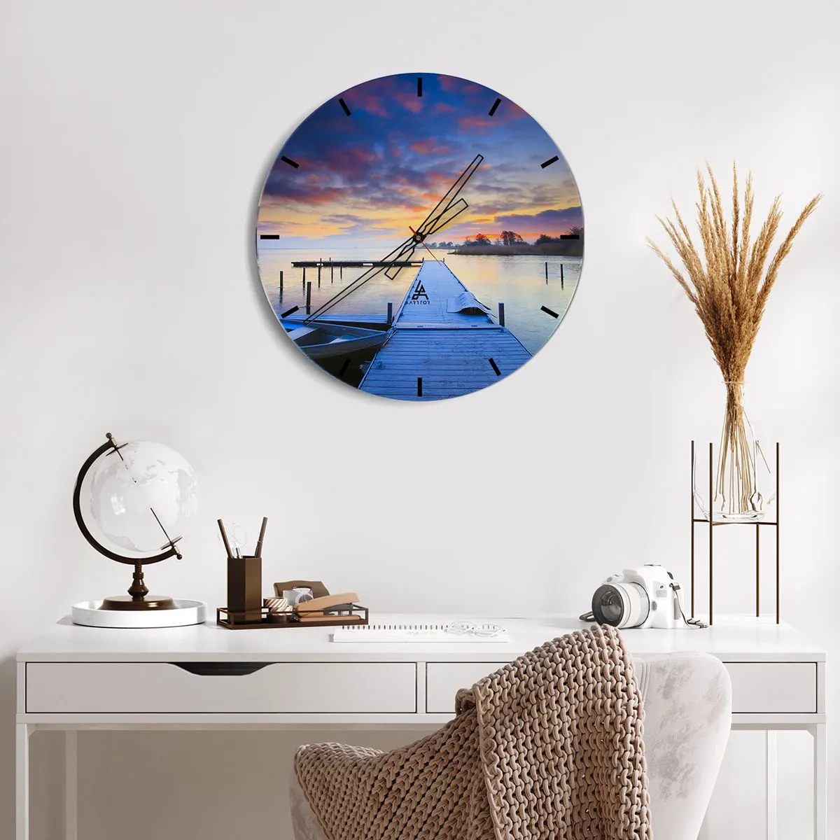 Horloge murale - Pendule murale - Calme violet-doré - 30x30 cm