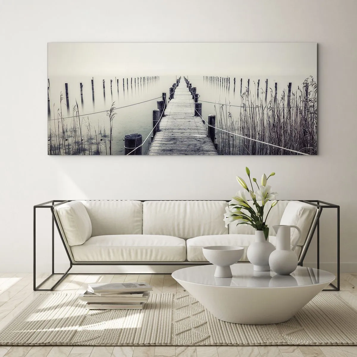 Impression sur verre - Image sur verre - Un pont en bois menant à un espace brumeux - 120x50cm - Plongez dans la paix - Décoration murale moderne pour le salon et la chambre ARTTOR
