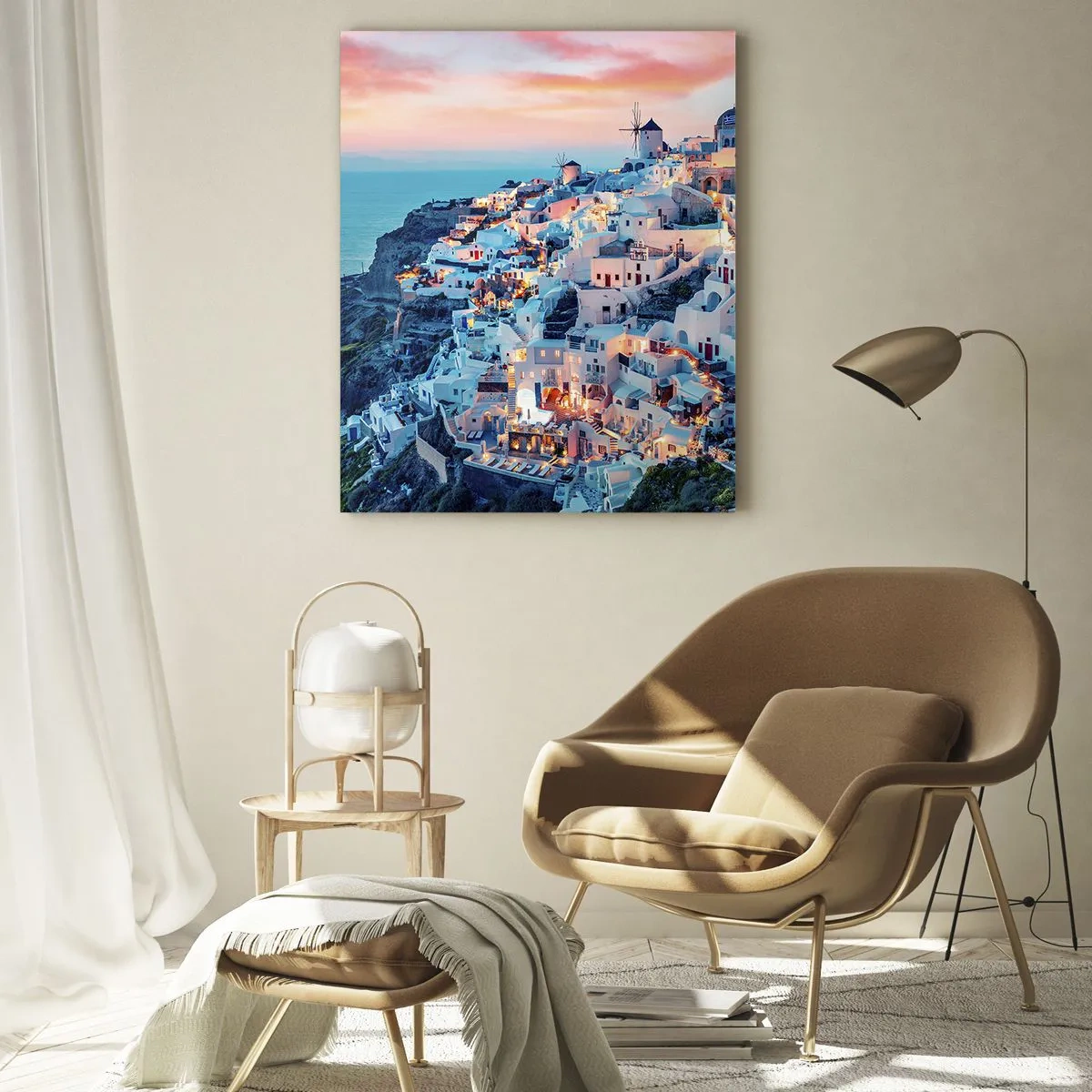 Impression sur verre - Image sur verre - Santorin au coucher du soleil avec des bâtiments blancs sur la colline - 70x100cm - Vos grandes vacances en Grèce - Décoration murale moderne pour le salon et la chambre ARTTOR
