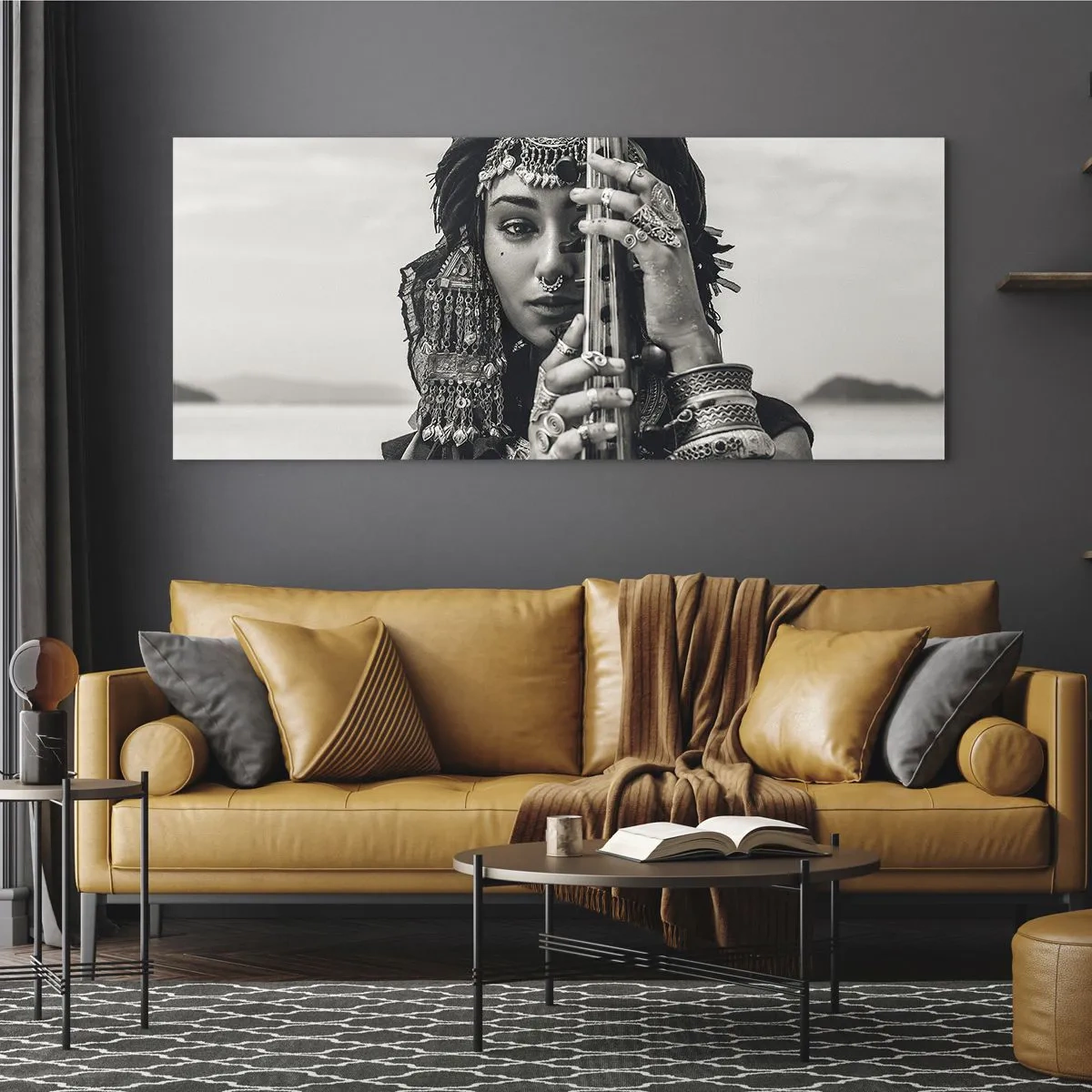 Impression sur verre - Image sur verre - Portrait d'une femme en bijoux ethniques tenant un instrument à la main - 160x50cm - Musique de l'Orient elle-même - Décoration murale moderne pour le salon et la chambre ARTTOR