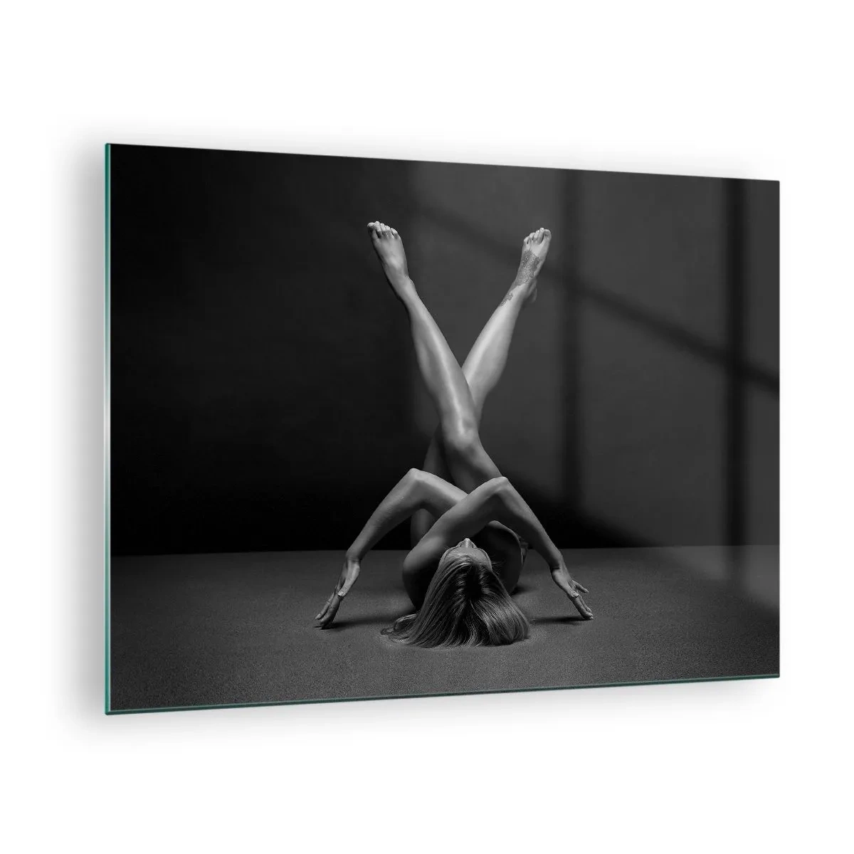 Impression sur verre - Image sur verre - Nu féminin dans une composition corporelle géométrique - 70x50cm - Géométrie de la nudité - Décoration murale moderne pour le salon et la chambre ARTTOR