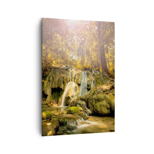 Impression sur toile - Image sur toile - Une cascade forestière sous les rayons du soleil, entourée de verdure - 70x100cm - Cascade de forêt en vert - Décoration murale moderne pour le salon et la chambre ARTTOR