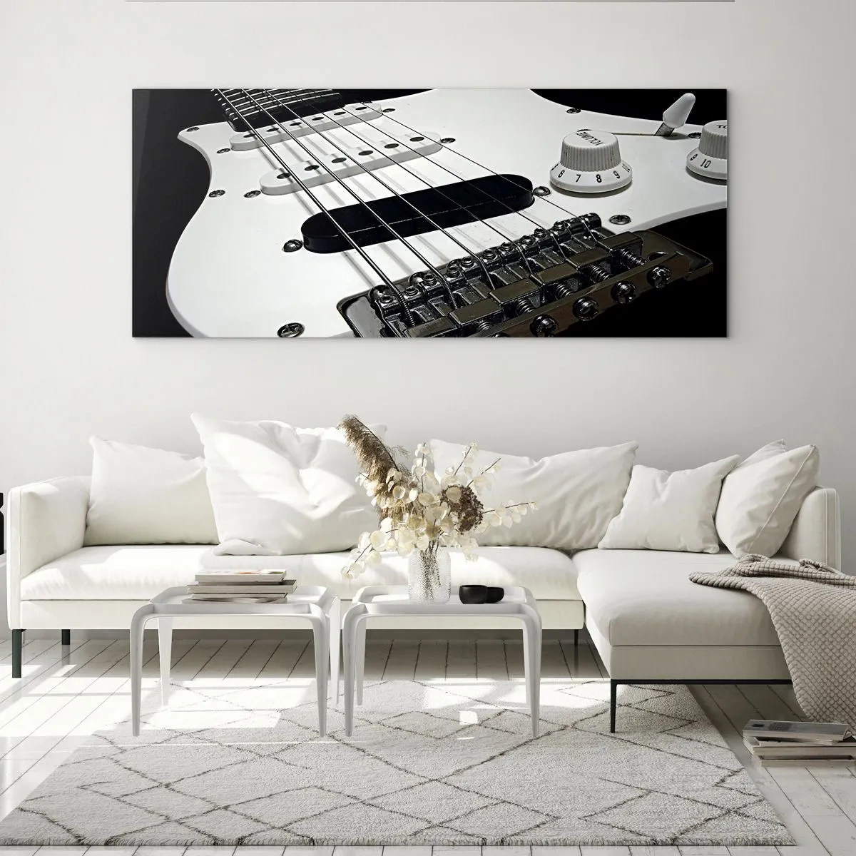 Impression sur verre - Image sur verre - Gros plan d'une guitare électrique blanche sur fond noir. - 140x50cm - Son caché en blanc - Décoration murale moderne pour le salon et la chambre ARTTOR