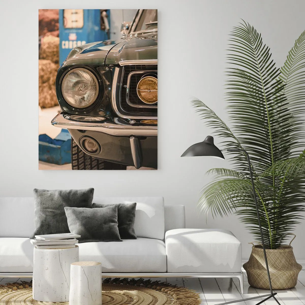 Impression sur verre - Image sur verre - Gros plan d'une voiture classique, Mustang, dans un atelier - 50x70cm - Rencontre avec une légende - Décoration murale moderne pour le salon et la chambre ARTTOR
