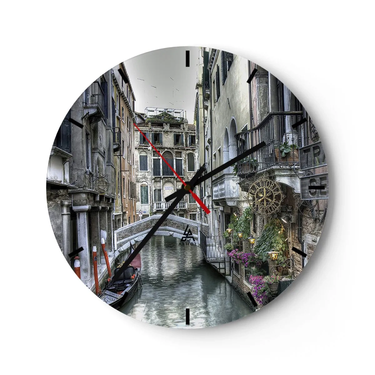 Horloge murale - Pendule murale - Canal de Venise avec pont, gondole et bâtiments historiques - 30x30cm - Pendant des siècles dans une réflexion silencieuse - Décoration murale moderne pour le salon, la cuisine et la chambre ARTTOR