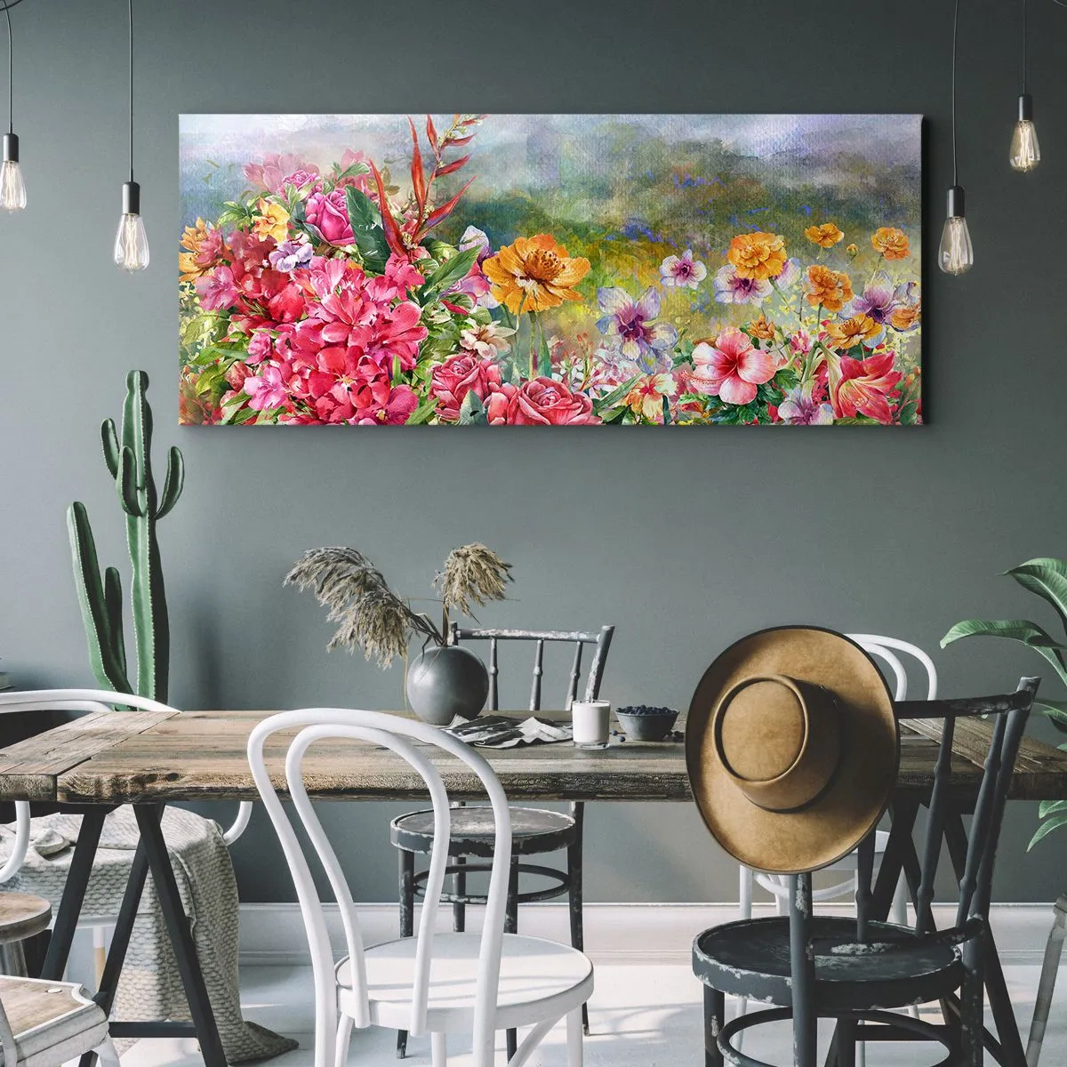 Impression sur toile - Image sur toile - Une composition colorée de fleurs sur un fond de paysage aux couleurs pastel - 120x50cm - Un jardin devenu fou - Décoration murale moderne pour le salon et la chambre ARTTOR