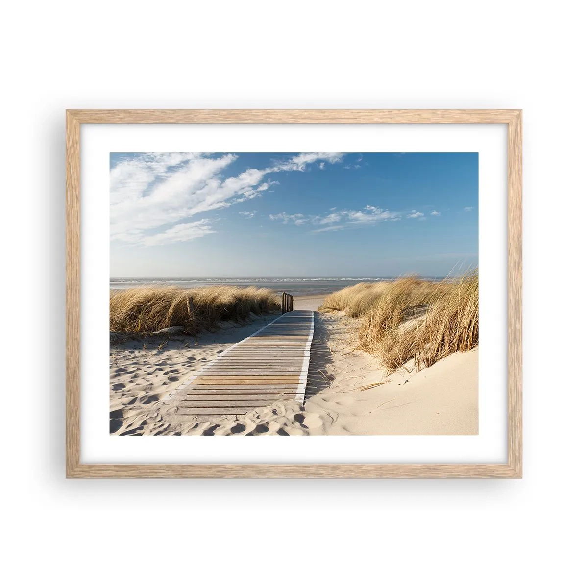 Affiche dans un chêne clair - Poster - Derrière la dune, dans le bruissement de l'herbe - 50x40 cm