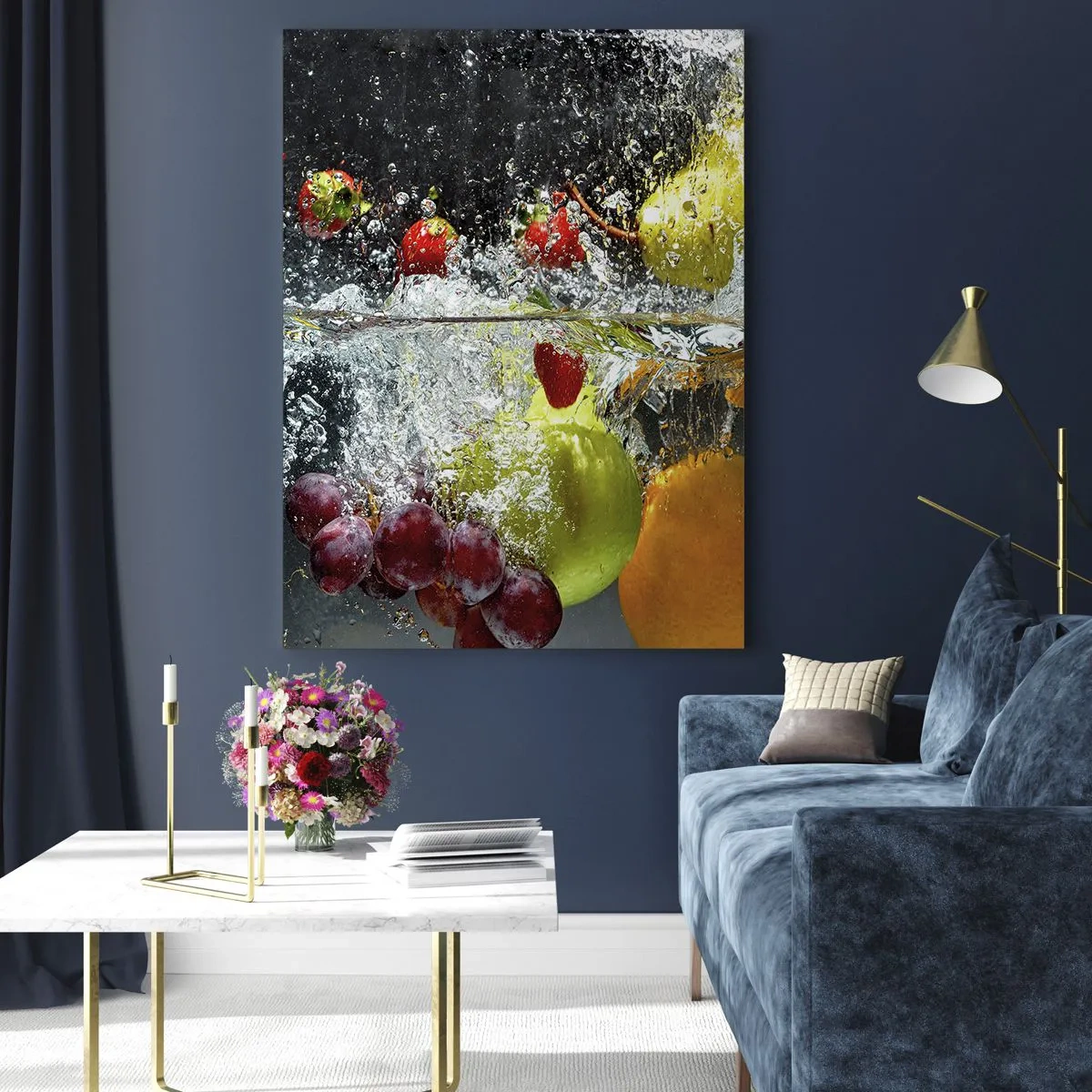 Impression sur verre - Image sur verre - Fruits colorés dans l'eau lors d'une immersion dynamique - 80x120cm - Rafraîchissement fruité - Décoration murale moderne pour le salon et la chambre ARTTOR