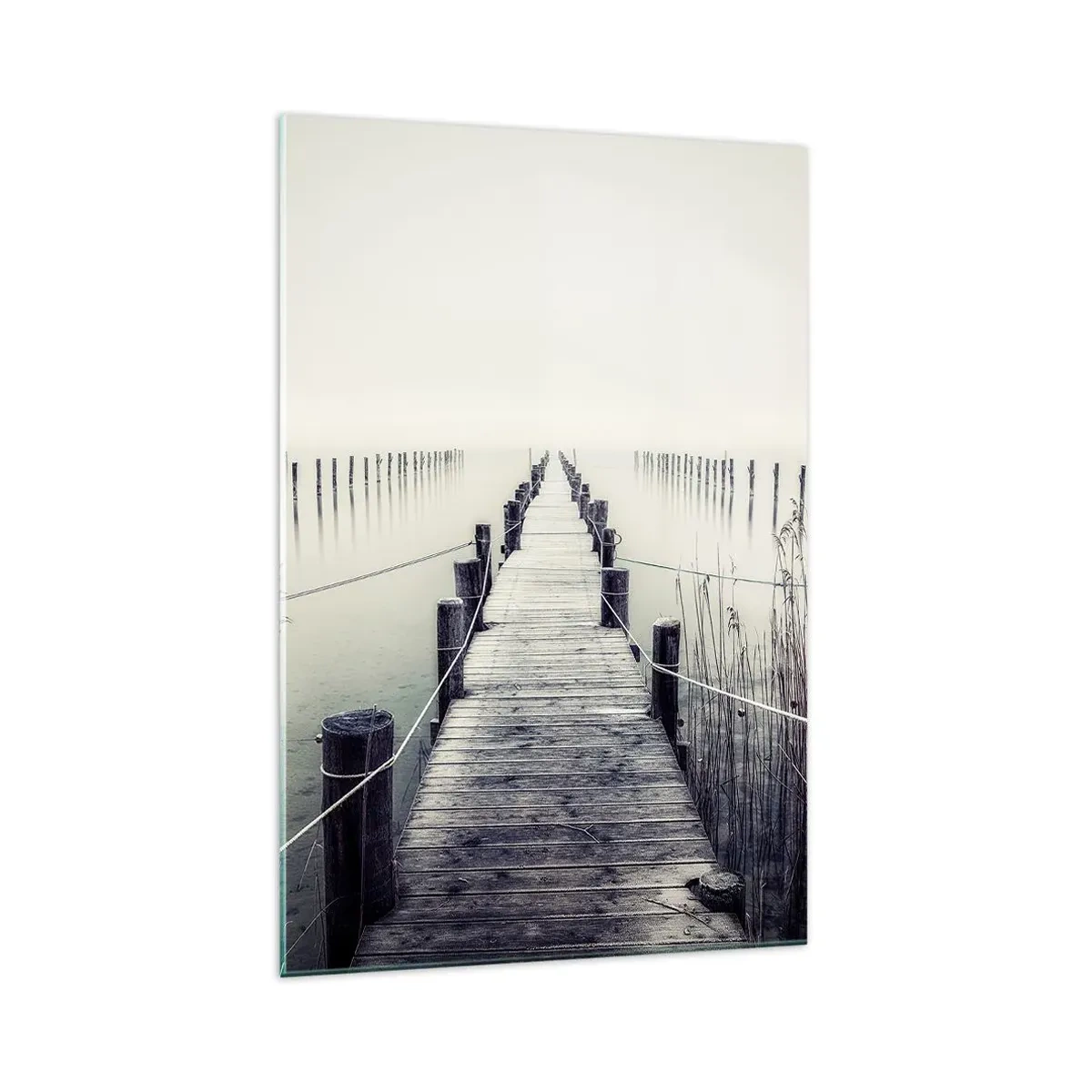 Impression sur verre - Image sur verre - Un pont en bois menant à un espace brumeux - 70x100cm - Plongez dans la paix - Décoration murale moderne pour le salon et la chambre ARTTOR