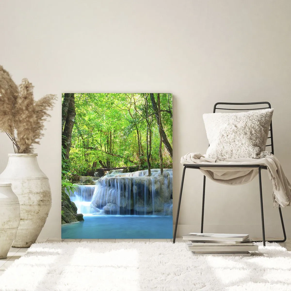 Impression sur verre - Image sur verre - Une cascade entourée d'arbres verts et d'eau bleue - 50x70cm - Se noyer dans le turquoise et le vert - Décoration murale moderne pour le salon et la chambre ARTTOR