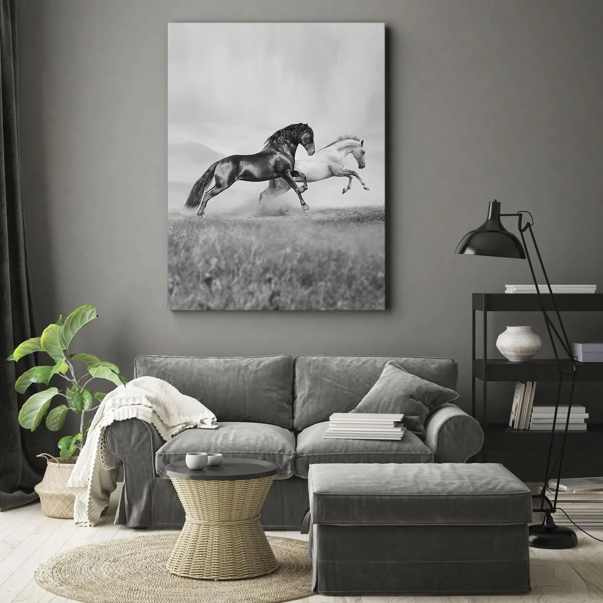 Impression sur toile - Image sur toile - Deux chevaux au galop dans une composition dynamique en noir et blanc - 50x70cm - Anges et démons - Décoration murale moderne pour le salon et la chambre ARTTOR