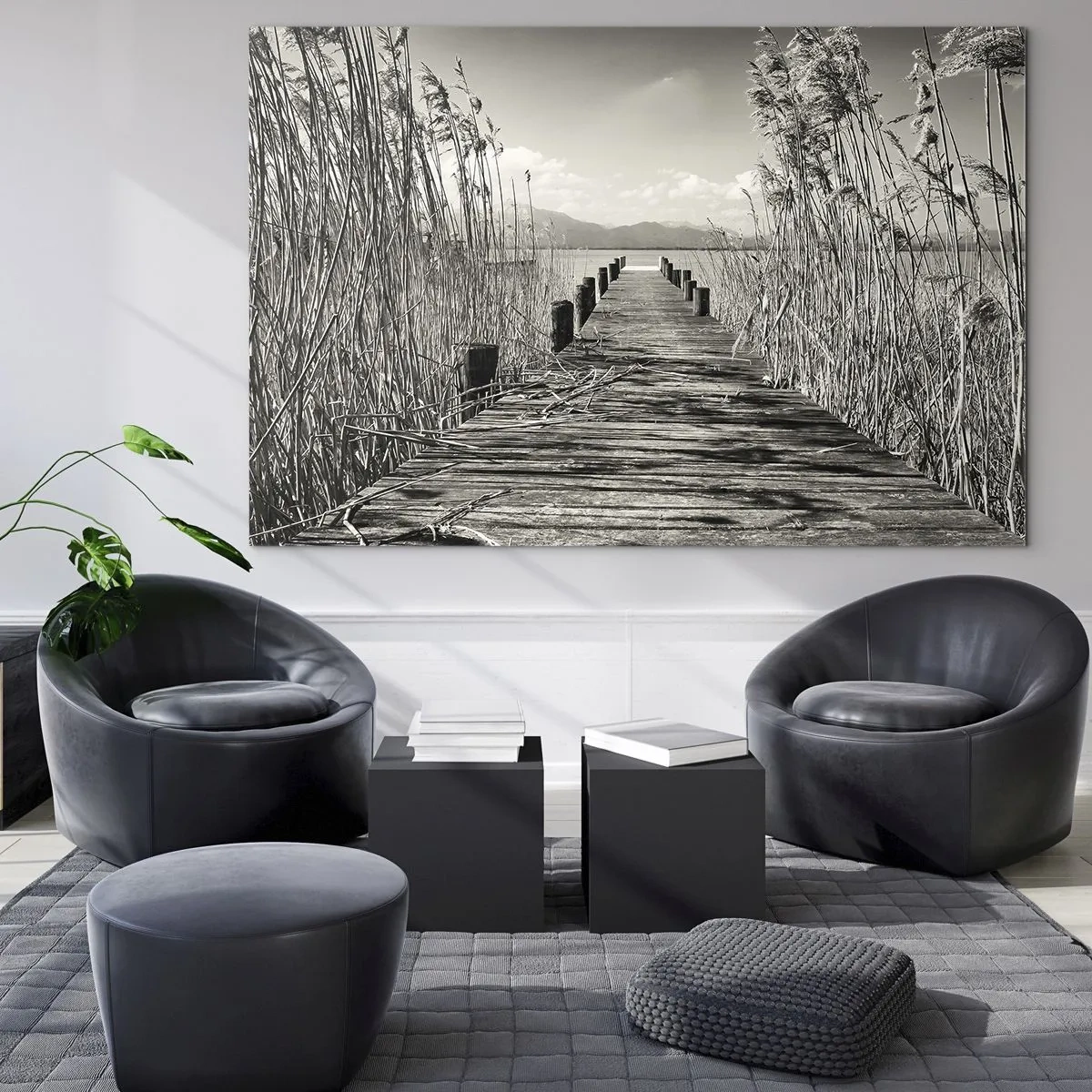 Impression sur verre - Image sur verre - Un pont en bois traverse l'herbe au-dessus d'un lac tranquille. - 100x70cm - Dans le calme de l'herbe - Décoration murale moderne pour le salon et la chambre ARTTOR