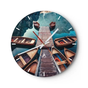 Horloge murale - Pendule murale - Une jetée en bois avec des bateaux sur un lac calme - 30x30cm - J'attends à la marina - Décoration murale moderne pour le salon, la cuisine et la chambre ARTTOR