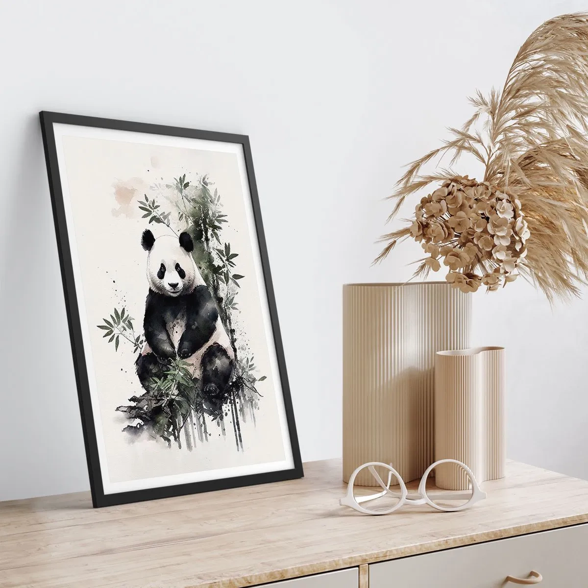 Affiche dans un cadre noir - Poster - Panda aquarelle entouré de feuilles de bambou - 50x70cm - Salutations de Chine - Décoration murale moderne pour le salon et la chambre ARTTOR