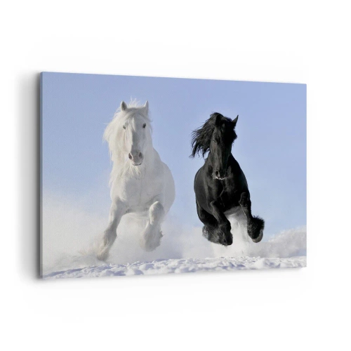 Impression sur toile - Image sur toile - Un cheval blanc et un cheval noir galopant dans la neige - 100x70cm - Galop noir et blanc - Décoration murale moderne pour le salon et la chambre ARTTOR