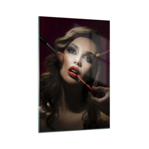 Impression sur verre - Image sur verre - Portrait élégant d'une femme se maquillant sur un fond sombre - 70x100cm - Belle rêveuse - Décoration murale moderne pour le salon et la chambre ARTTOR
