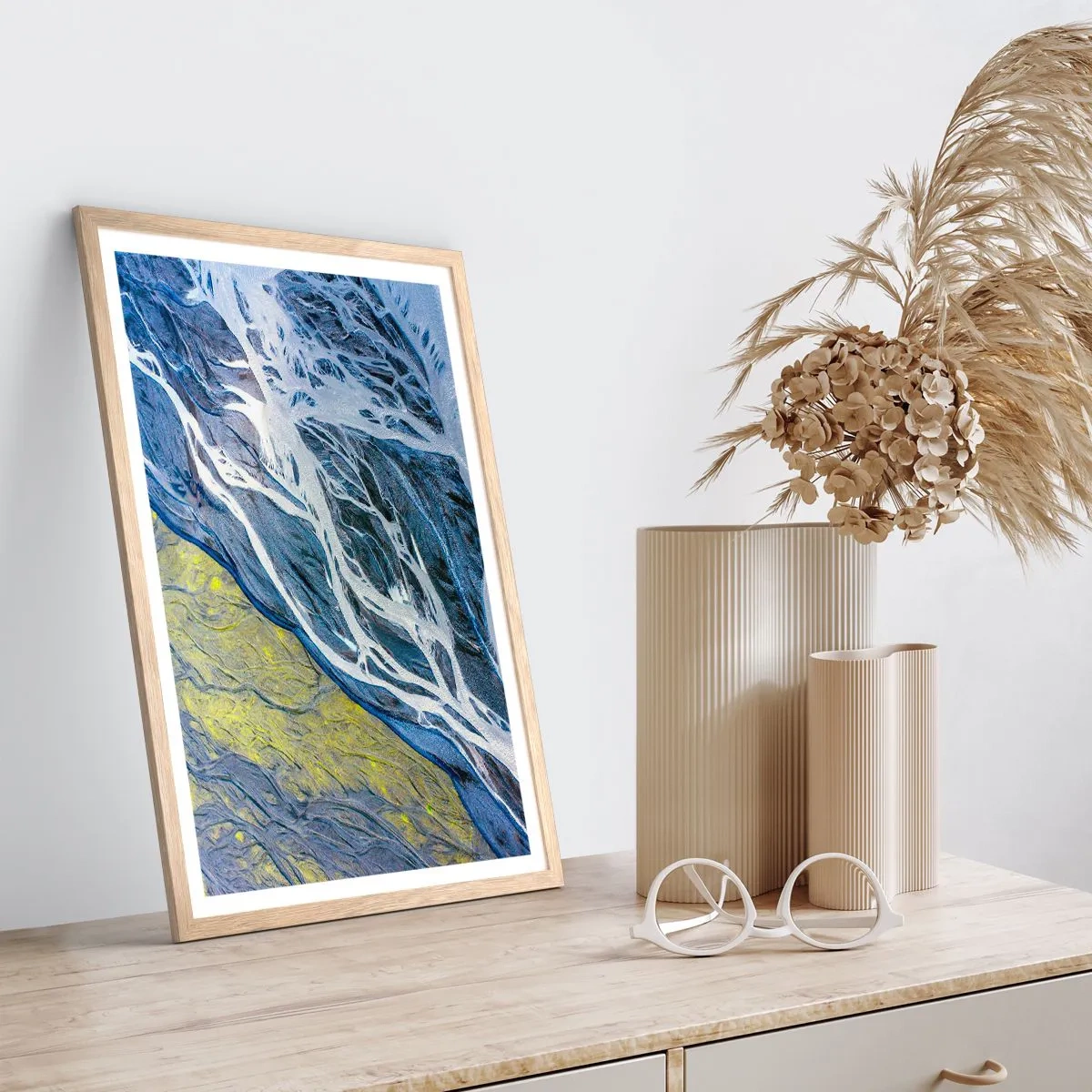 Affiche dans un chêne clair - Poster - Peintures rupestres de la nature - 70x100 cm