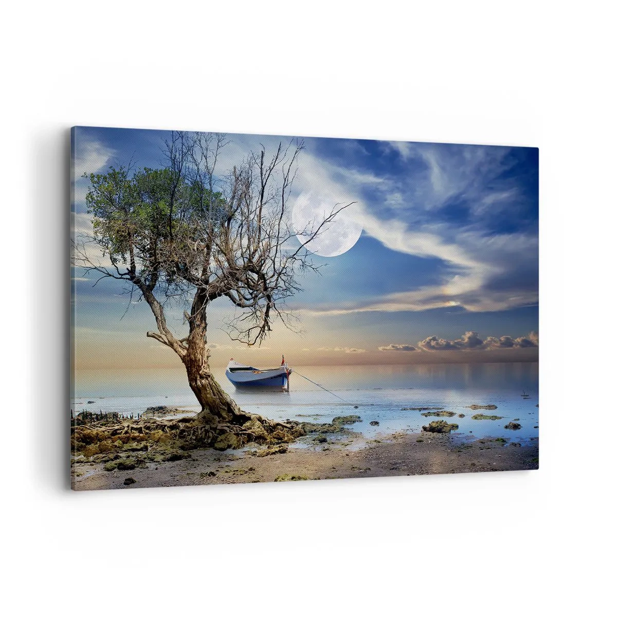 Impression sur toile - Image sur toile - Un arbre solitaire et un bateau sur une eau calme sous la pleine lune. - 100x70cm - Est-ce la fin ou le début ? - Décoration murale moderne pour le salon et la chambre ARTTOR