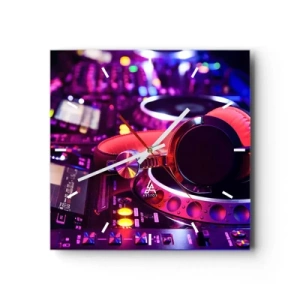 Horloge murale - Pendule murale - Casque DJ sur une console avec éclairage néon - 30x30cm - Avant que le plaisir ne commence - Décoration murale moderne pour le salon et la chambre ARTTOR