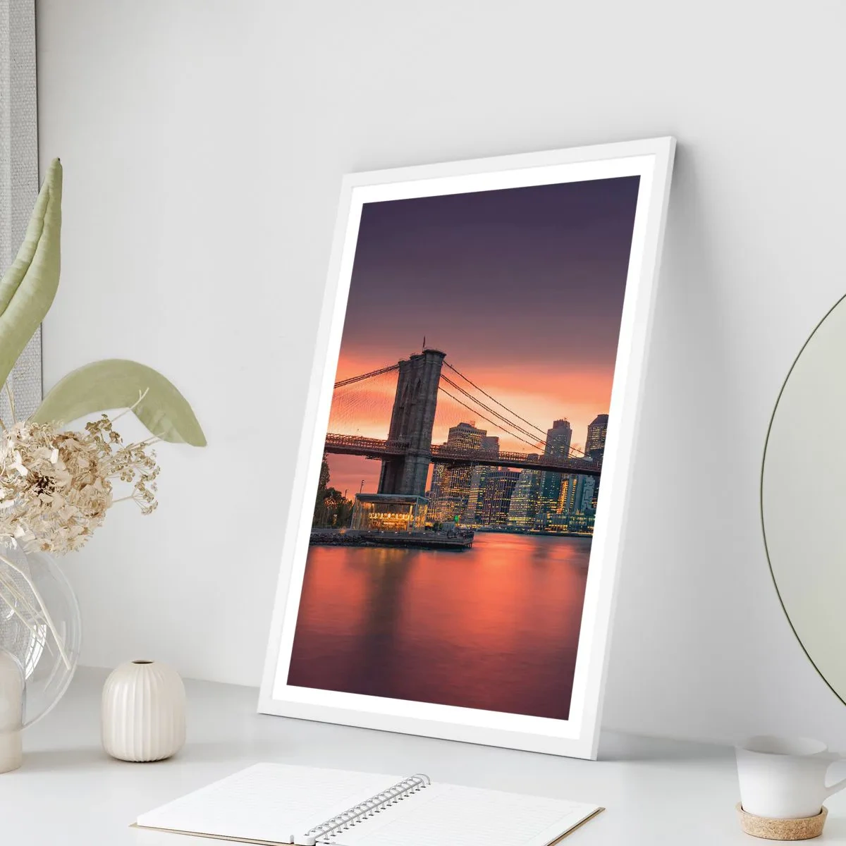 Affiche dans un cadre blanc - Poster - Immergé dans le silence lilas - 61x91 cm