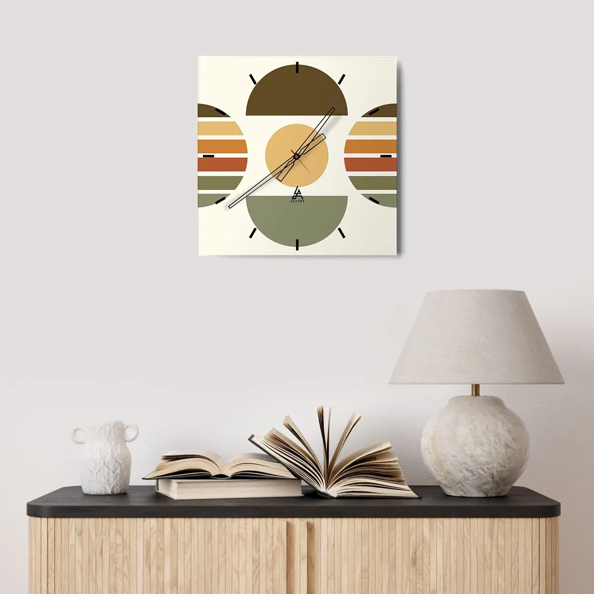 Horloge murale - Pendule murale - Composition géométrique avec des demi-cercles et des rayures dans des tons terreux - 30x30cm - Dans les coulaurs de la terre - Décoration murale moderne pour le salon et la chambre ARTTOR