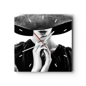 Horloge murale - Pendule murale - Femme élégante portant un grand chapeau dans des tons de noir et blanc - 30x30cm - Beauté cachée - Décoration murale moderne pour le salon et la chambre ARTTOR