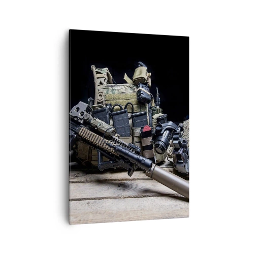 Impression sur toile - Image sur toile - Équipement tactique avec un fusil sur une table en bois - 70x100cm - Se reposer! - Décoration murale moderne pour le salon et la chambre ARTTOR