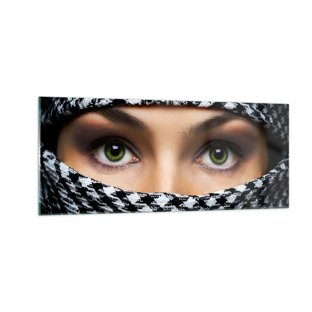Impression sur verre - Image sur verre - Un portrait d'une beauté voilée aux yeux verts - 100x40 cm