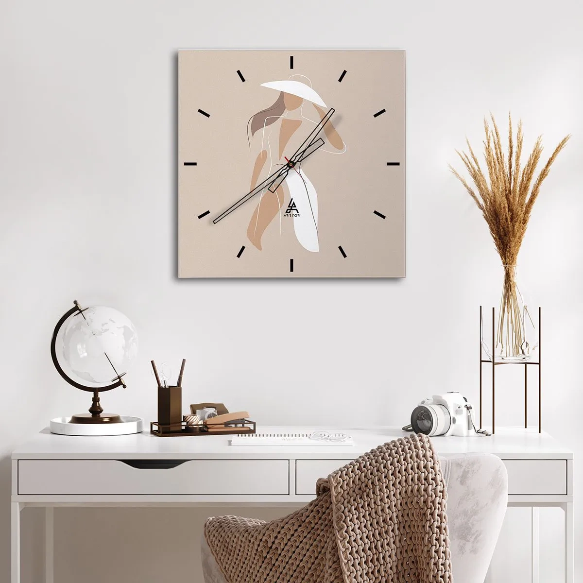 Horloge murale - Pendule murale - Lea mode est un jeu - 40x40 cm