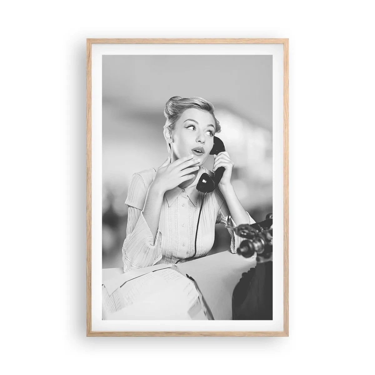 Affiche dans un chêne clair - Poster - Hello! Ici les années 50 - 61x91 cm