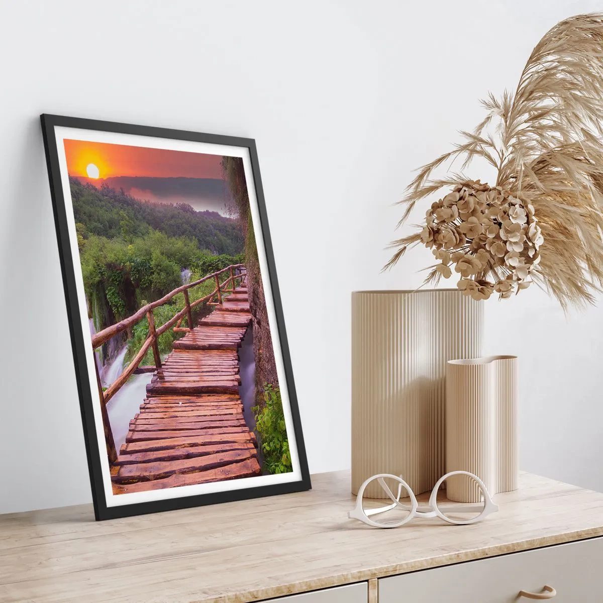 Affiche dans un cadre noir - Poster - La beauté au-delà de la croyance - 30x40 cm