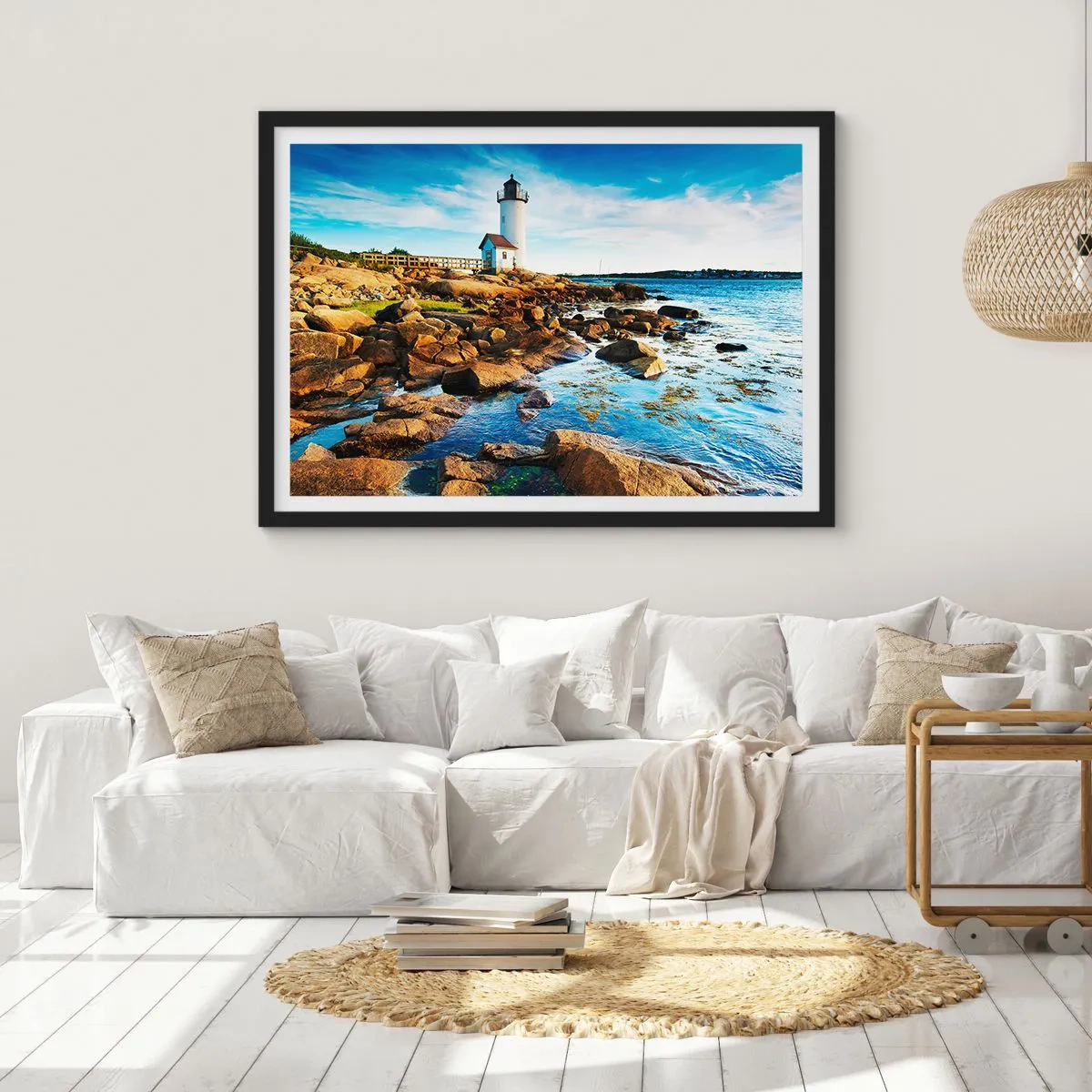Affiche dans un cadre noir - Poster - Un phare sur une côte rocheuse par une journée ensoleillée - 70x50cm - Revenez heureux, j'attends - Décoration murale moderne pour le salon et la chambre ARTTOR