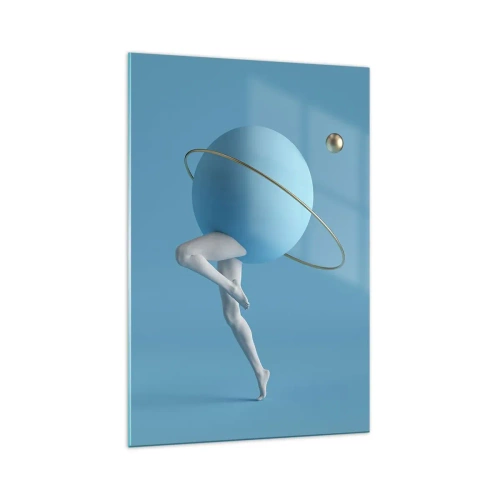 Impression sur verre - Image sur verre - Une sphère bleue avec une orbite et des jambes humaines contre le ciel - 70x100cm - Et les planètes deviennent folles - Décoration murale moderne pour le salon et la chambre ARTTOR
