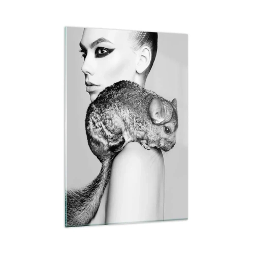 Impression sur verre - Image sur verre - Femme stylisée avec un chinchilla dans une élégante composition en noir et blanc - 80x120cm - Dame au chinchilla - Décoration murale moderne pour le salon et la chambre ARTTOR