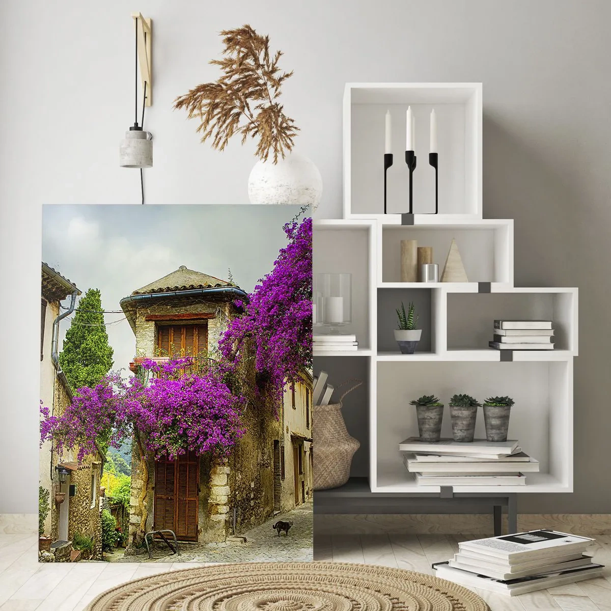 Impression sur verre - Image sur verre - Une rue en pierre avec des fleurs roses et des maisons - 70x100cm - Sous un dais fleuri - Décoration murale moderne pour le salon et la chambre ARTTOR