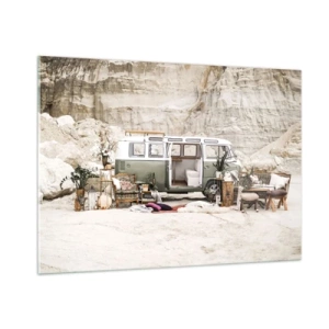 Impression sur verre - Image sur verre - Un intérieur de camping-car dans un décor désertique, avec des éléments bohèmes et naturels. - 100x70cm - Il est temps de commencer le voyage - Décoration murale moderne pour le salon et la chambre ARTTOR