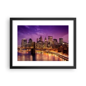 Affiche dans un cadre noir - Poster - Manhathann or violet - 40x30 cm