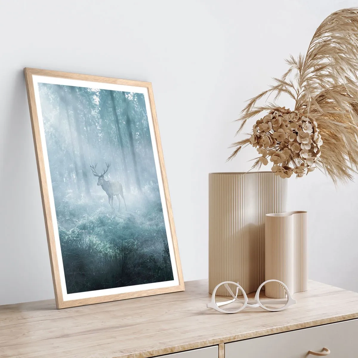 Affiche dans un chêne clair - Poster - Visite matinale du domaine - 61x91 cm