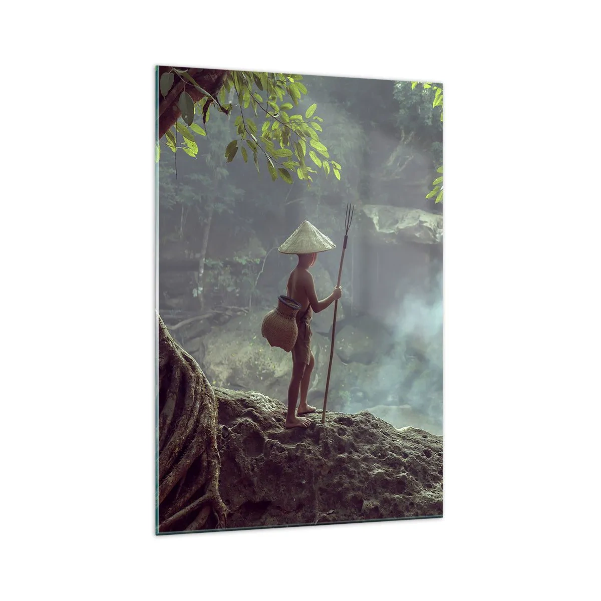 Impression sur verre - Image sur verre - Une figure avec une lance près d'une cascade dans une forêt tropicale - 70x100cm - Lier d'amitié avec la nature - Décoration murale moderne pour le salon et la chambre ARTTOR
