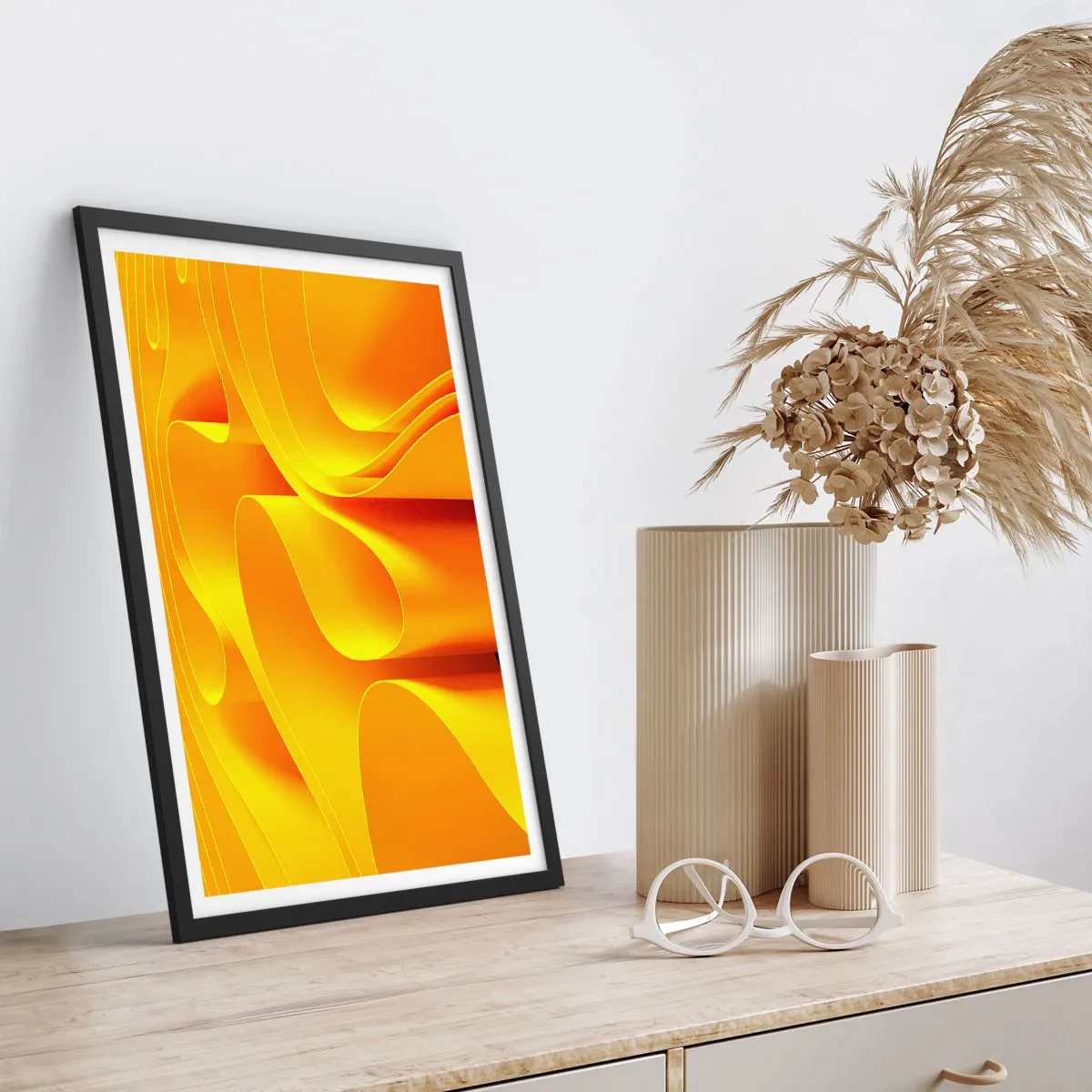 Affiche dans un cadre noir - Poster - Une composition abstraite dans des tons d'or et d'orange - 50x70cm - Comme les vagues du soleil - Décoration murale moderne pour le salon et la chambre ARTTOR