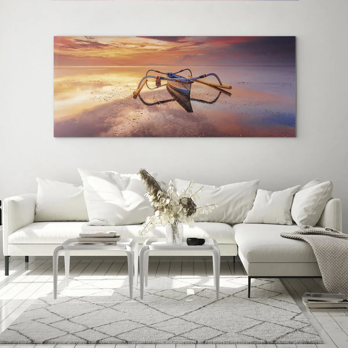 Impression sur verre - Image sur verre - Un bateau sur une eau calme au coucher du soleil - 140x50cm - Le calme d'une soirée tropicale - Décoration murale moderne pour le salon et la chambre ARTTOR