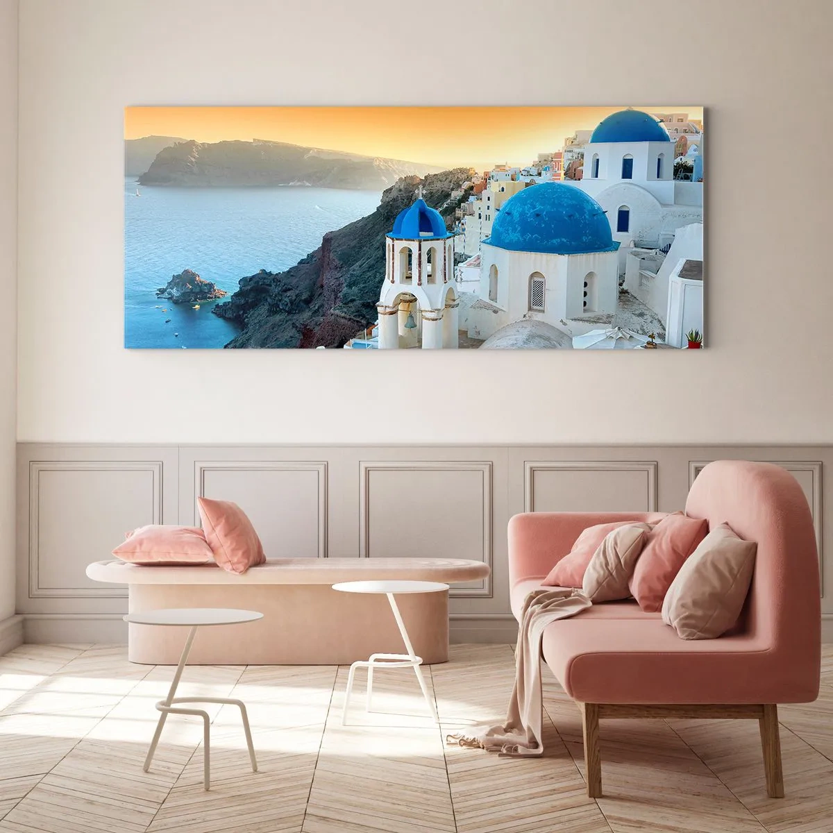Impression sur verre - Image sur verre - Vue de Santorin avec des bâtiments blancs et une mer bleue - 120x50cm - Santorin - blotti contre les rochers - Décoration murale moderne pour le salon et la chambre ARTTOR
