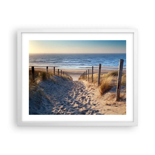 Affiche dans un cadre blanc - Poster - Le bruit de la mer, le chant des oiseaux, une plage sauvage parmi les herbes… - 50x40 cm