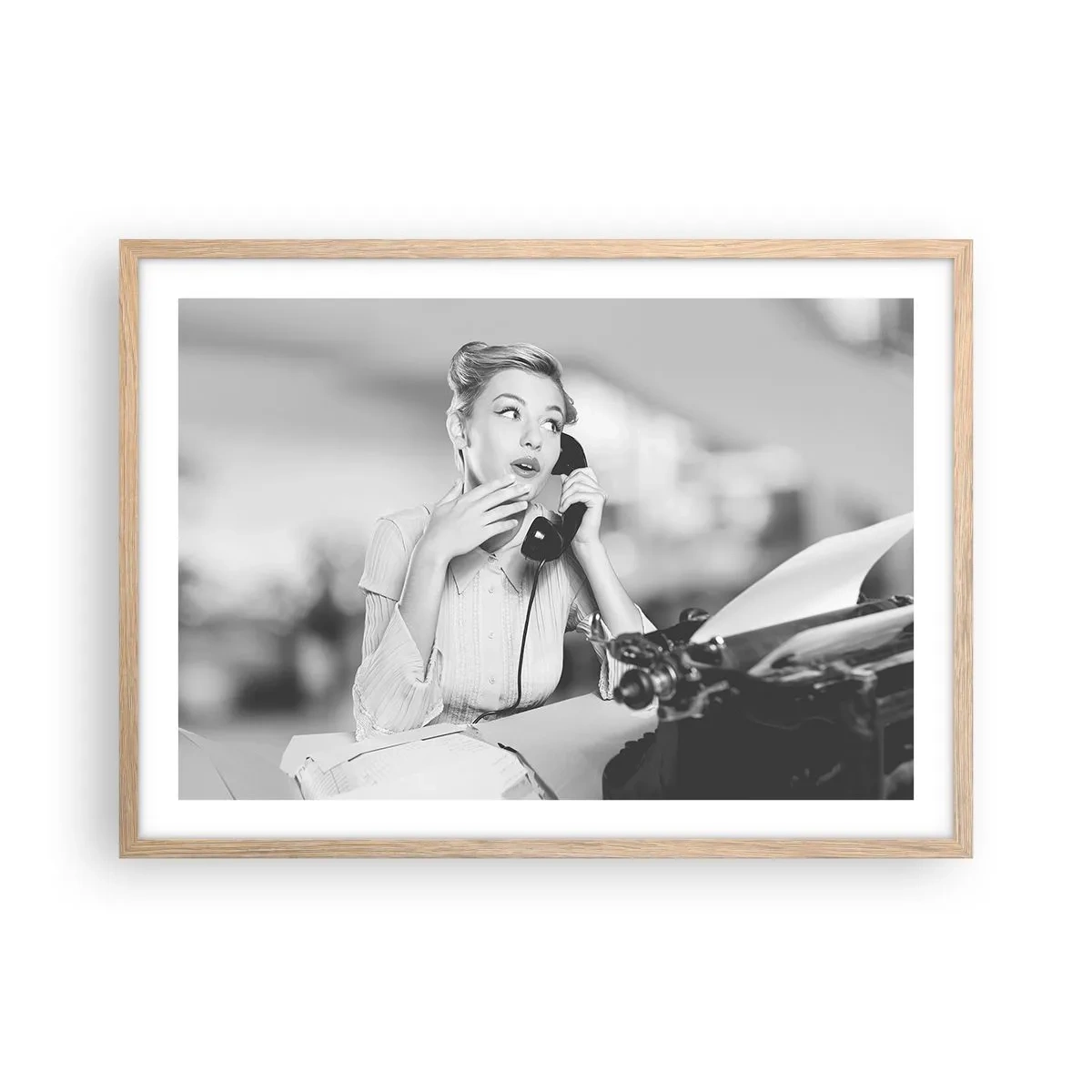 Affiche dans un chêne clair - Poster - Hello! Ici les années 50 - 70x50 cm